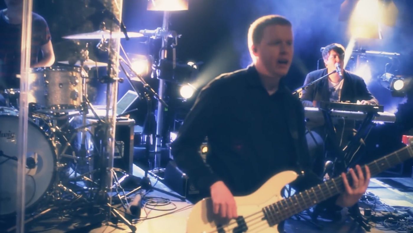 Mark Prentice on bass — photo 6