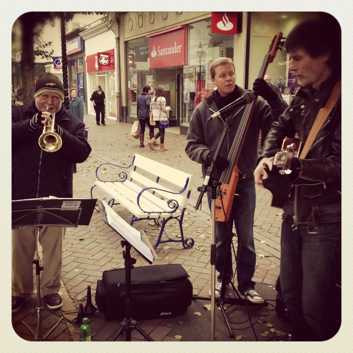 Mark Prentice on bass — photo 8