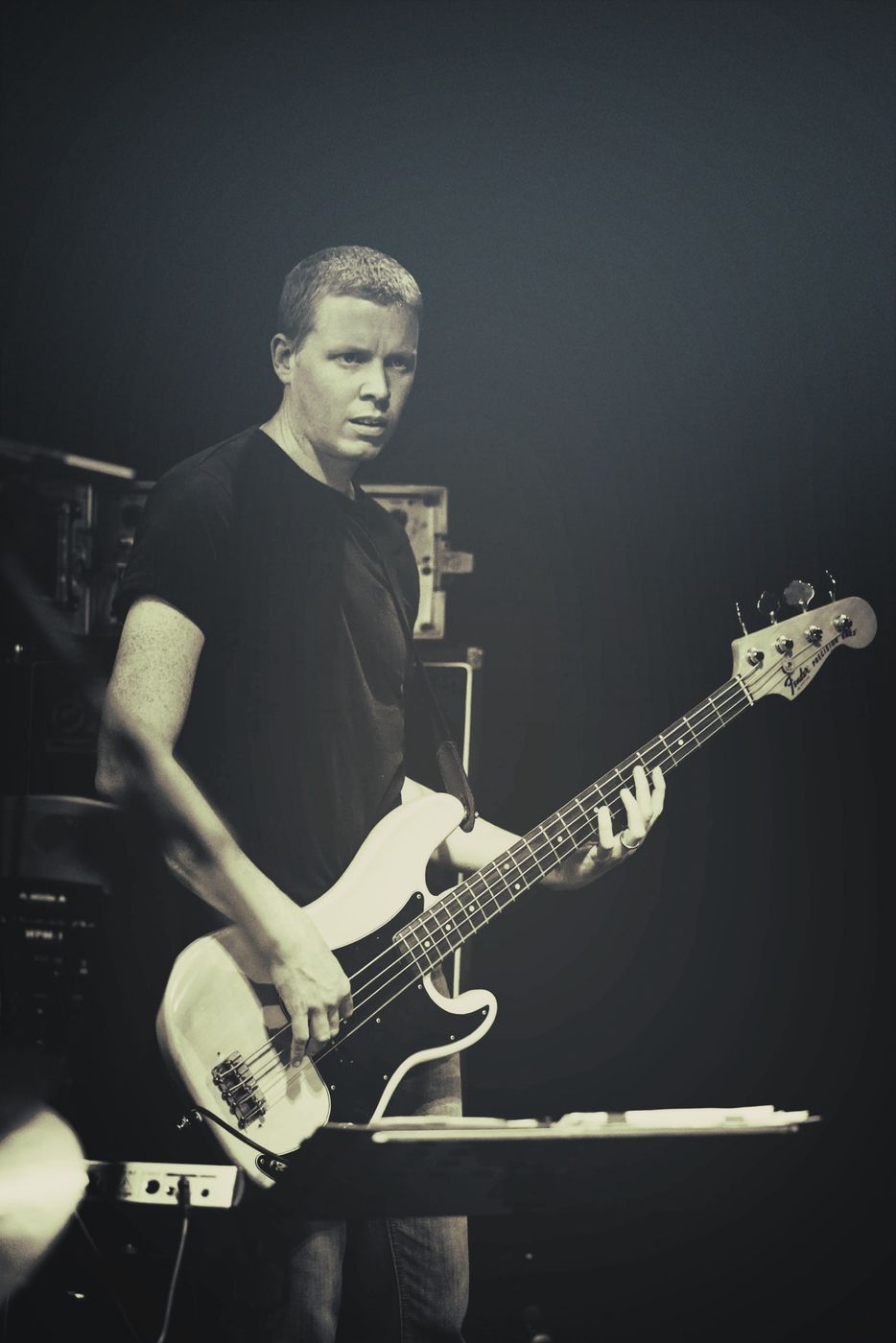 Mark Prentice on bass — photo 35