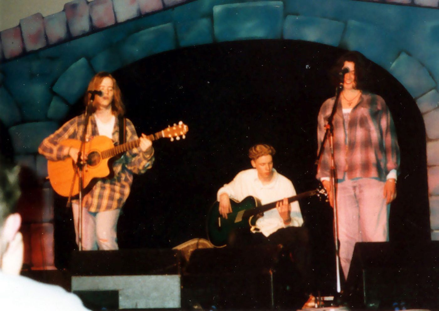 Mark Prentice on bass — photo 36