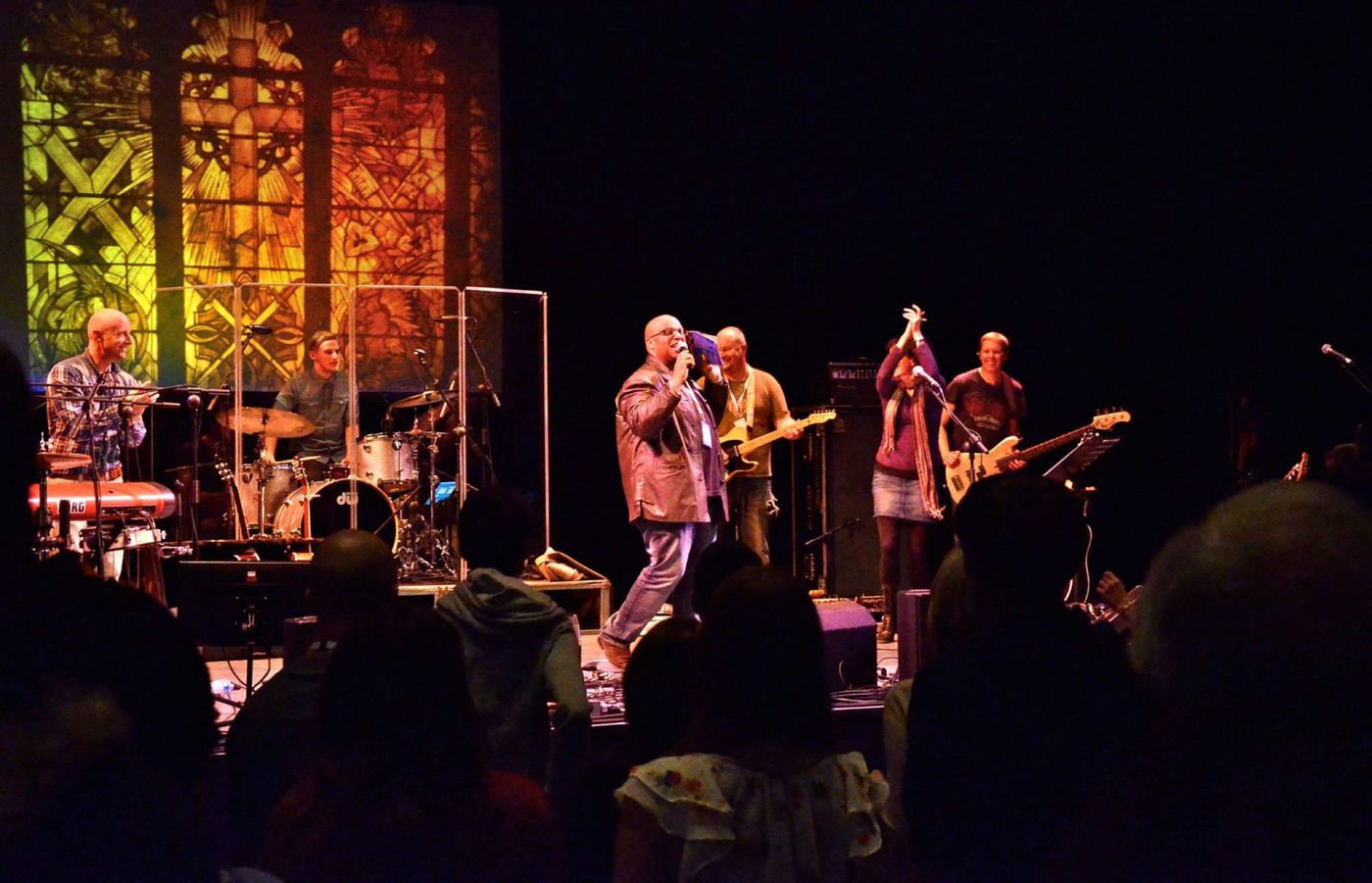 Mark Prentice on bass — photo 37