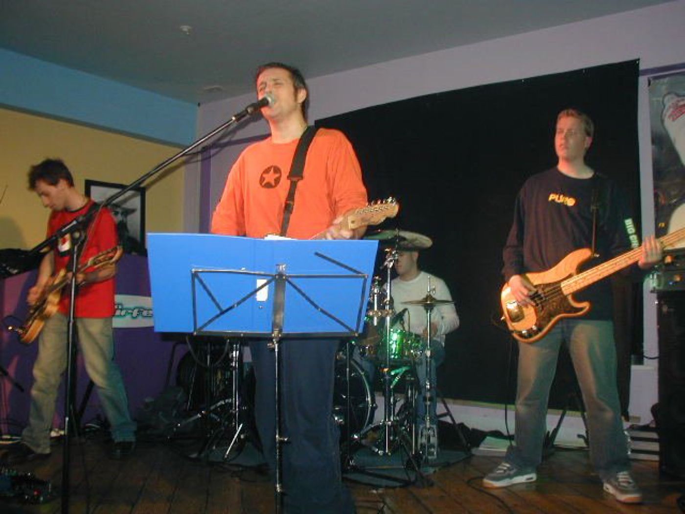 Mark Prentice on bass — photo 54