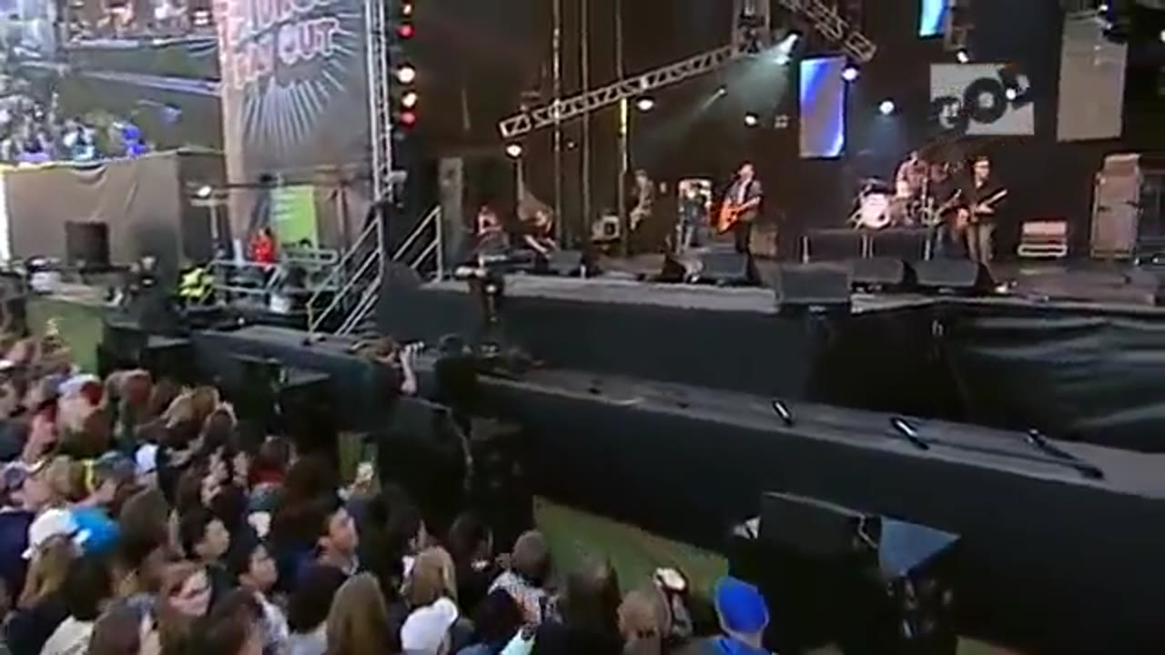Video thumbnail: Holy Light
